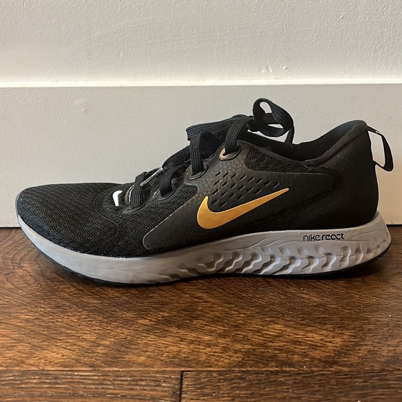 Nike React - Picture 3 of 3